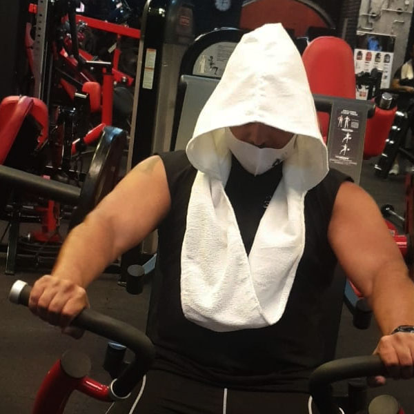 2pcs gym tshirt, mask and  hoodie towel